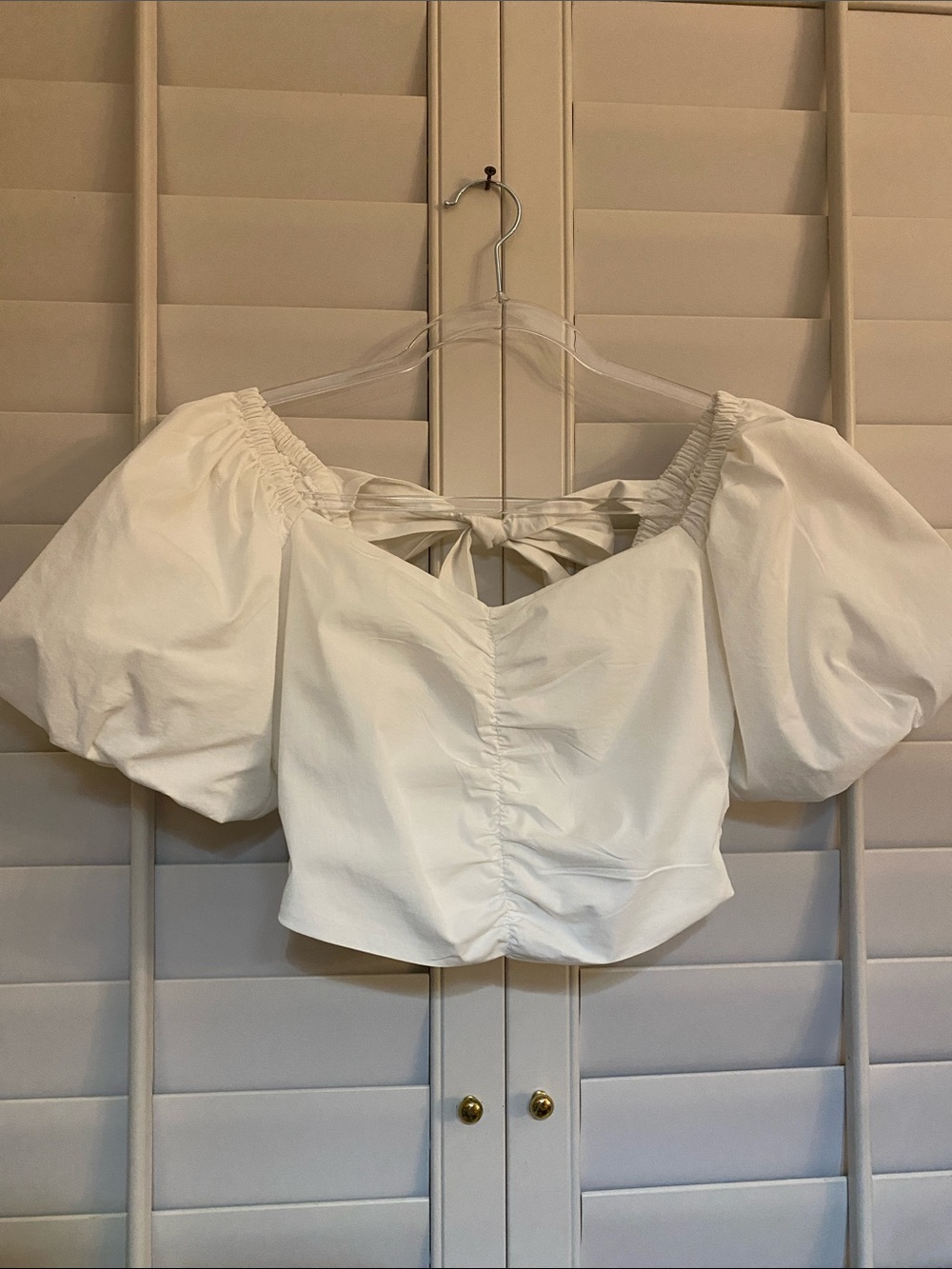 Linen Rose Boutique White Puff-Sleeve Tie-Back Smocked Back Crop Top Size Small
